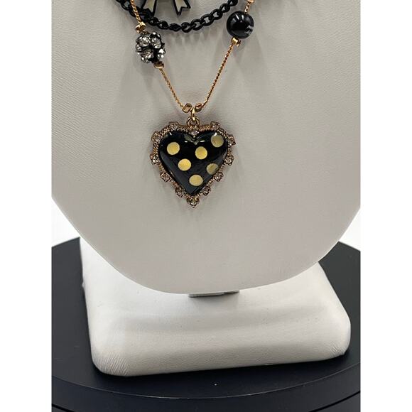 Betsey Johnson Triple Lip Kiss Pearl Polka Dot Heart Charm First Date Necklace - Picture 2 of 12